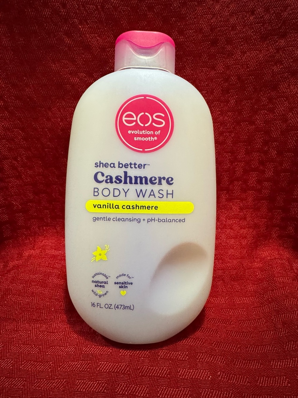 eos Cashmere Vanilla Body Wash - White with Pink Cap
